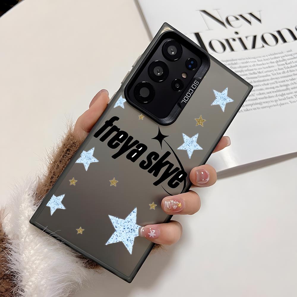 Singer F-Freya Skyes Handyhüll – Samsung Galaxy S25 Bewertung und Preis